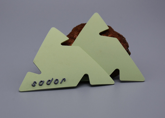 Tùy chỉnh Eco Friendly Silicone Patch Printing Matte Silicone Logo Cho Quần áo