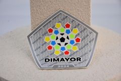 5 Colorway Down Jacket 0.4mm nhãn silicone trên vải dệt