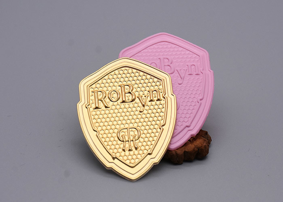 Huy hiệu TPU có thể phân hủy tùy chỉnh Logo dập nổi nhiệt cho quần áo