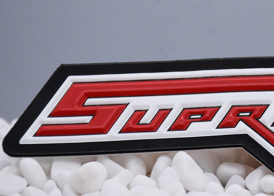 TPU Nhãn quần áo truyền nhiệt hai màu in nổi với logo nổi lên